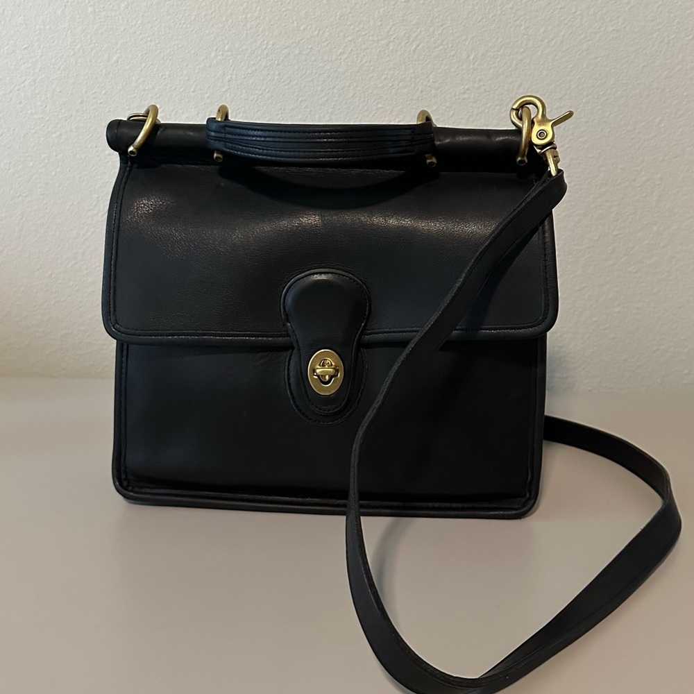COPY - Vintage Willis Coach Bag made in 1994